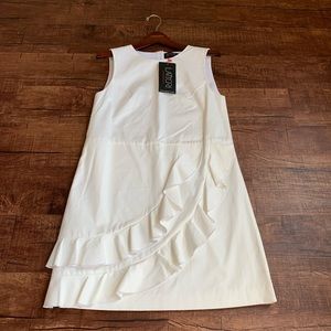 Lattori collection size 4 white sheath dress